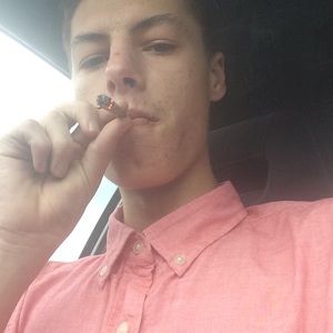 Meet your Posher, Dylan